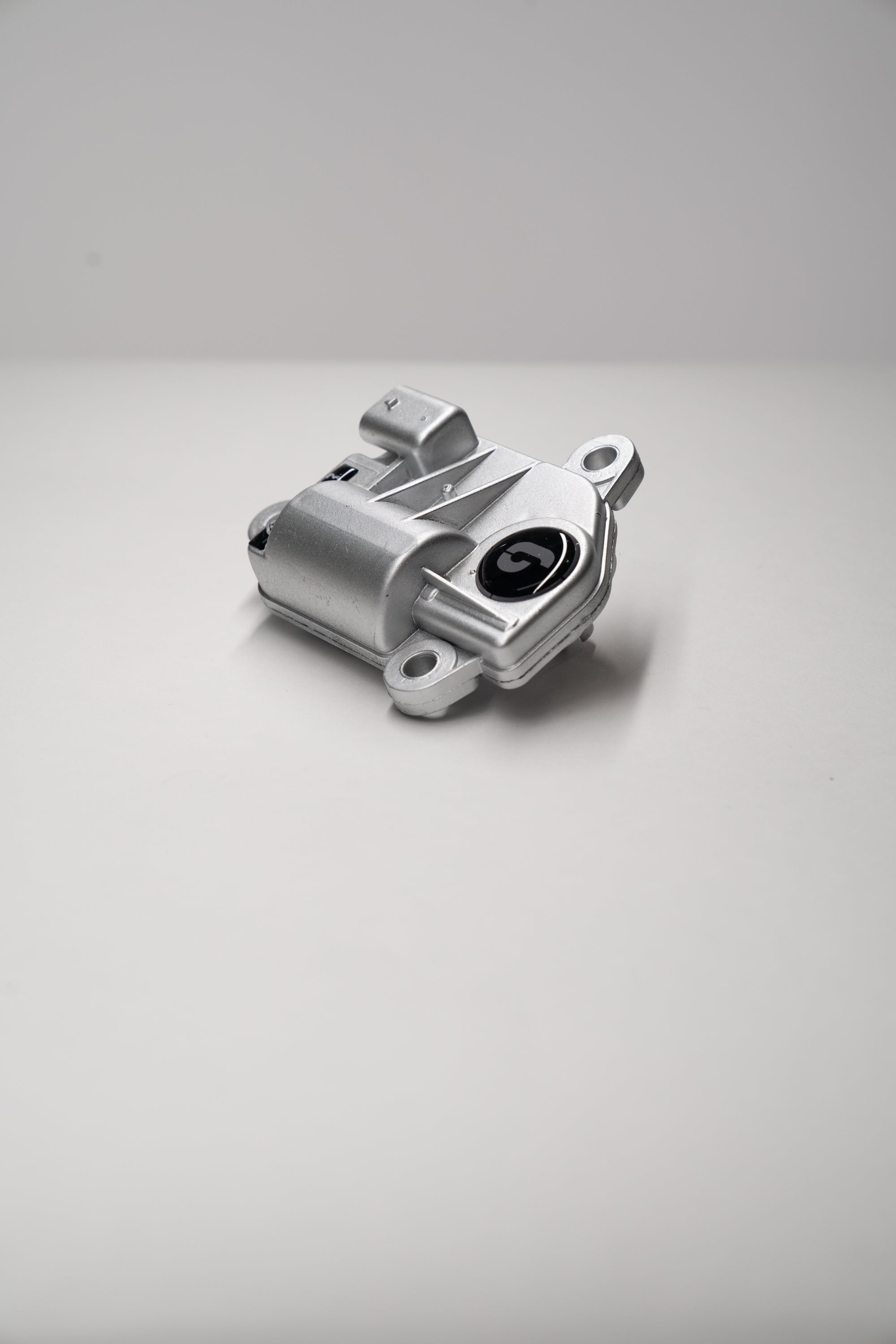MOTEUR GRIS DISCRET